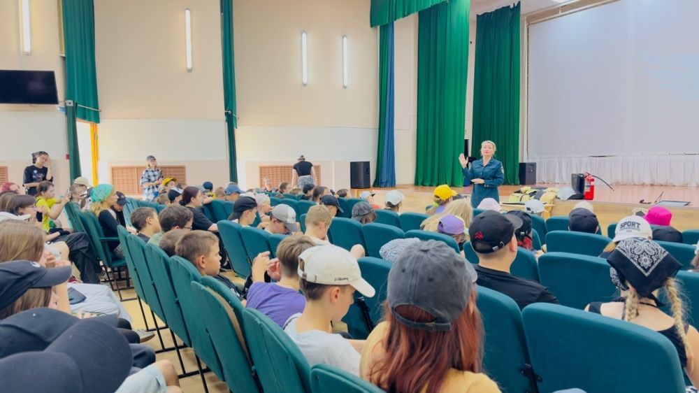 Сегодня в нашем лагере состоялась важная и познавательная встреча с представителем МЧС